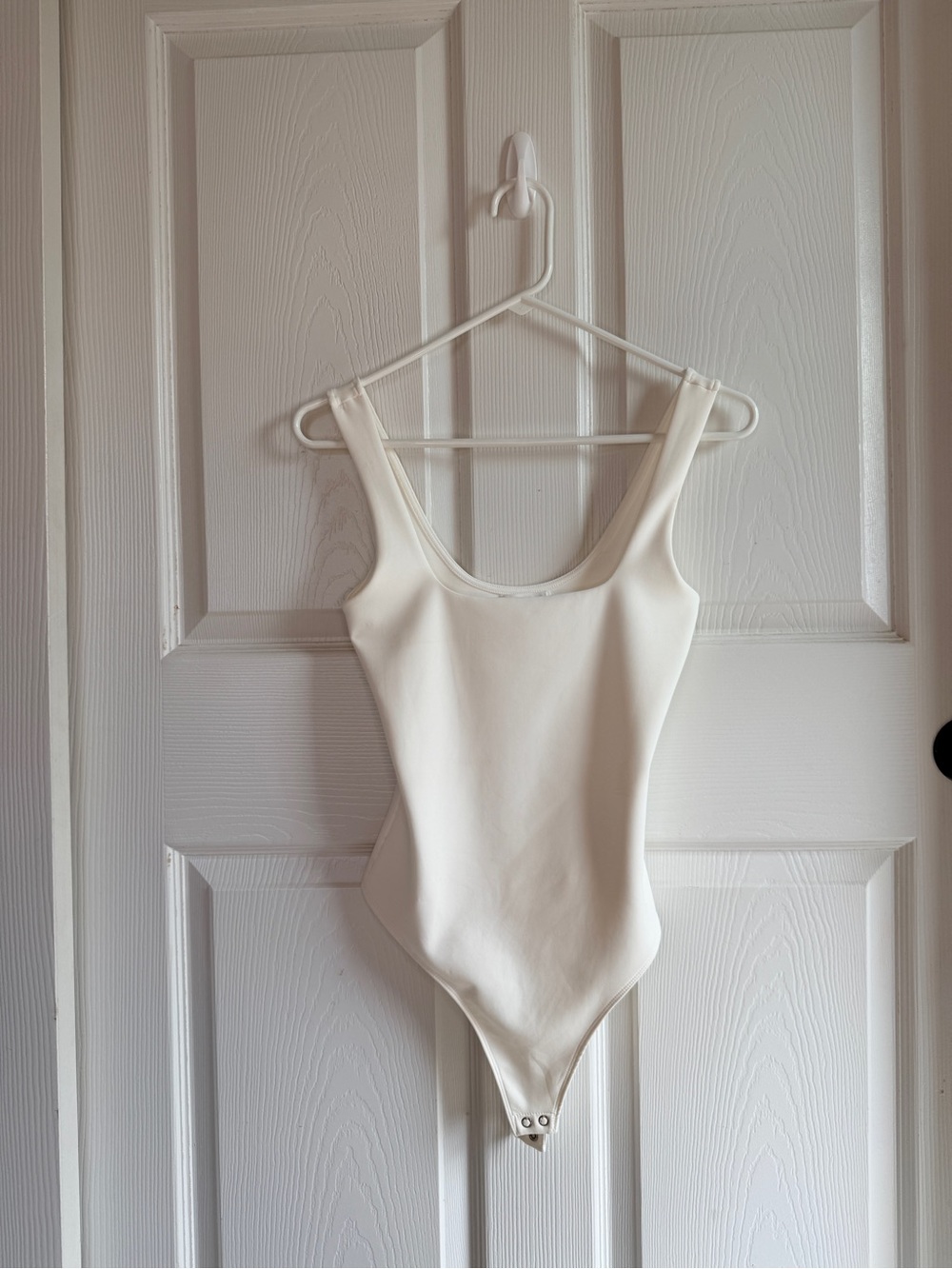 Good American Sculpting Modern Tank Bodysuit White Medium
